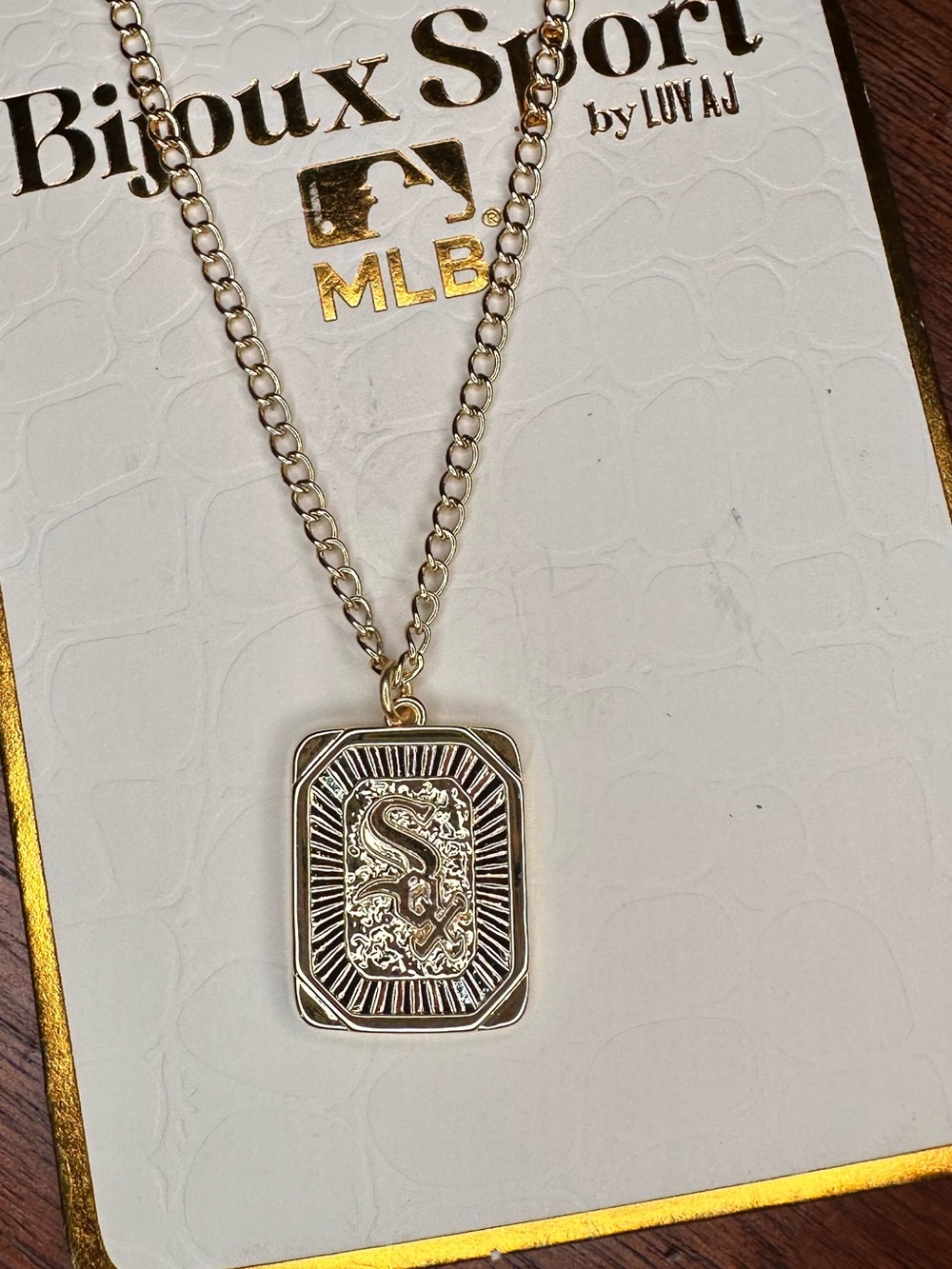 Bijoux Sport Gold MLB White Socks Pendant Necklace